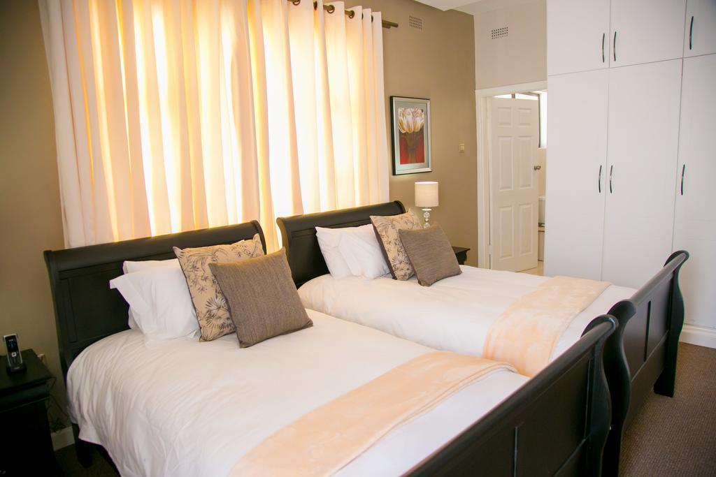 Jacaranda Hotell Harare Eksteriør bilde