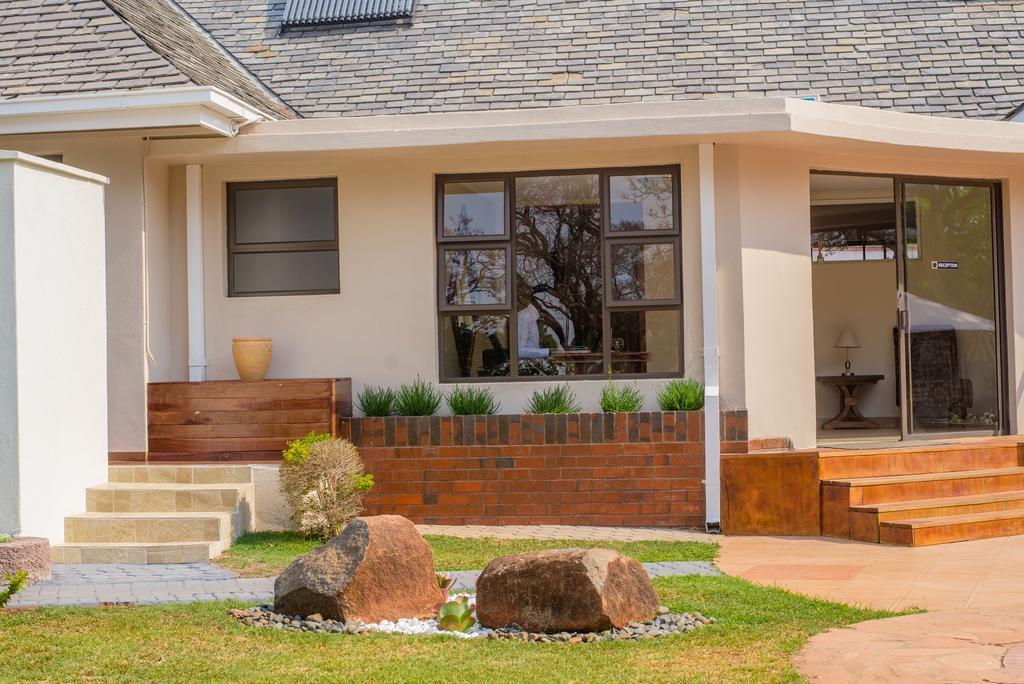 Jacaranda Hotell Harare Eksteriør bilde